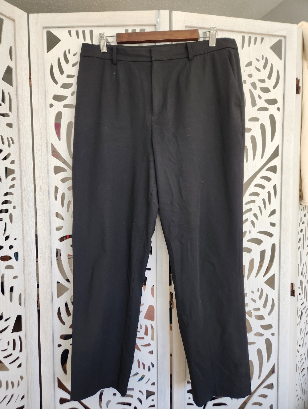 Uniqlo Smart Ankle Pants In Black - Size XL